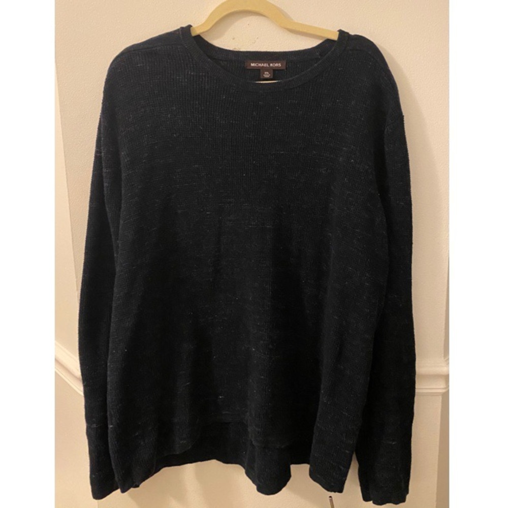 MICHAEL KORS MEN’S NAVY CREW NECK • NEVER WORN